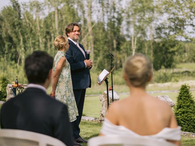 Le mariage de Arthur et Alina à Crazannes, Charente Maritime 7