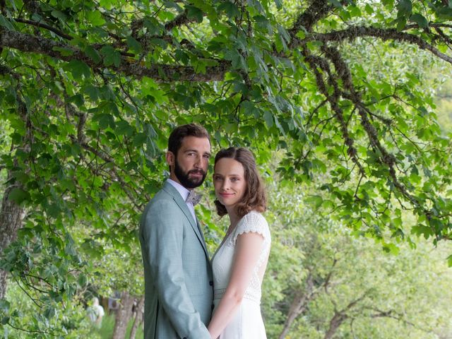 Le mariage de Paul et Mathilde à Landos, Haute-Loire 32