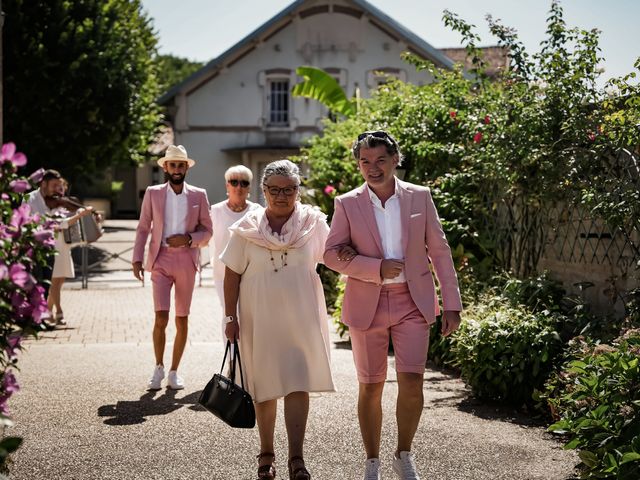 Le mariage de Valentin et Alexandre à Le Vanneau, Deux-Sèvres 6