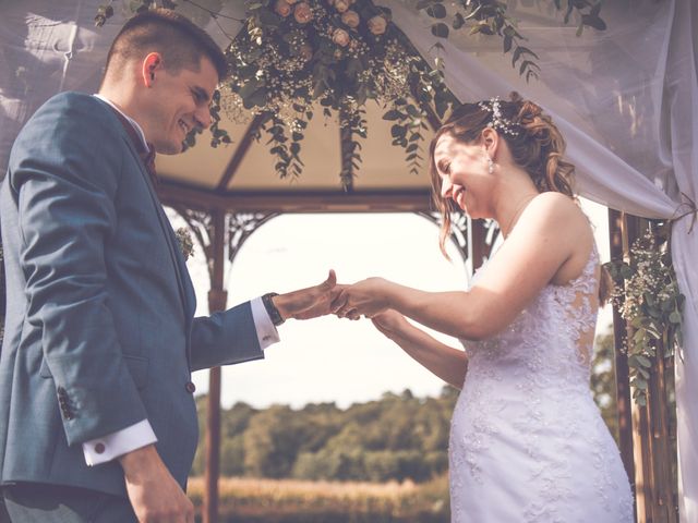 Le mariage de Antoine et Morgane à Oytier-Saint-Oblas, Isère 13