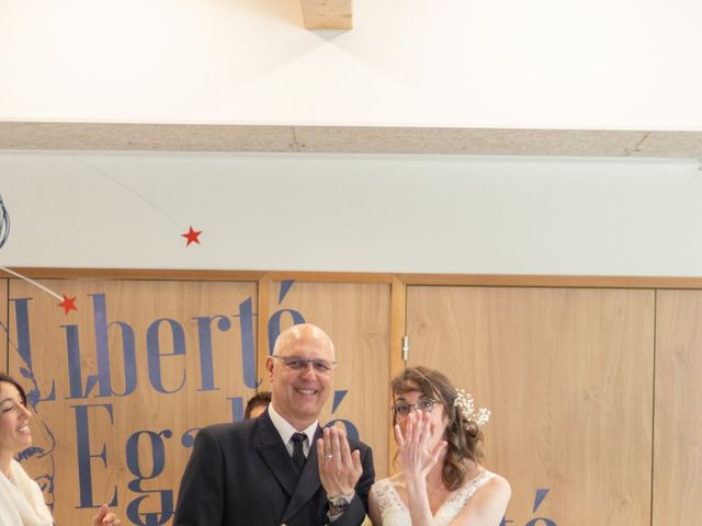 Le mariage de Philippe et Sophie à Bernières-sur-Mer, Calvados 8