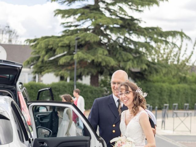 Le mariage de Philippe et Sophie à Bernières-sur-Mer, Calvados 12