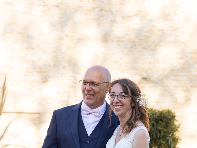 Le mariage de Philippe et Sophie à Bernières-sur-Mer, Calvados 31