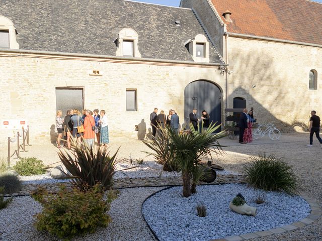 Le mariage de Philippe et Sophie à Bernières-sur-Mer, Calvados 53