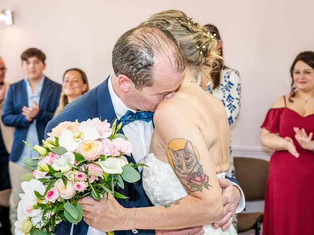 Le mariage de Sébastien et Patricia à Randonnai, Orne 16