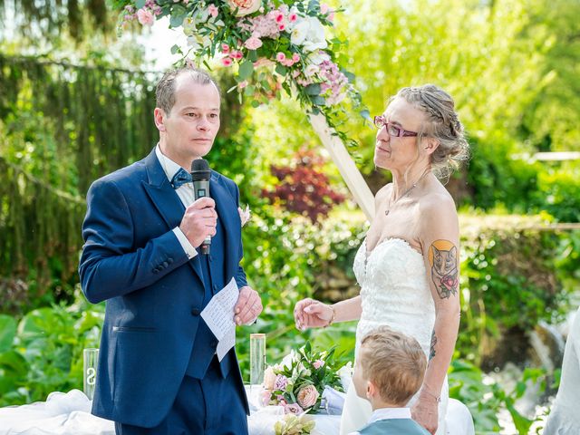 Le mariage de Sébastien et Patricia à Randonnai, Orne 79