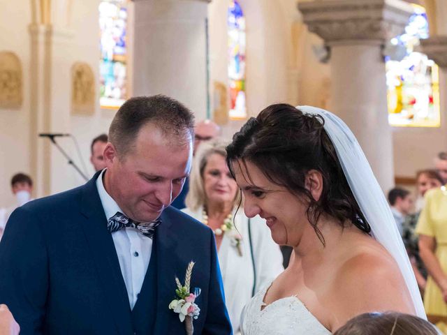 Le mariage de Steve et Celine à Fâches-Thumesnil, Nord 12