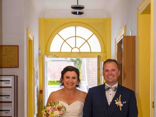 Le mariage de Steve et Celine à Fâches-Thumesnil, Nord 8