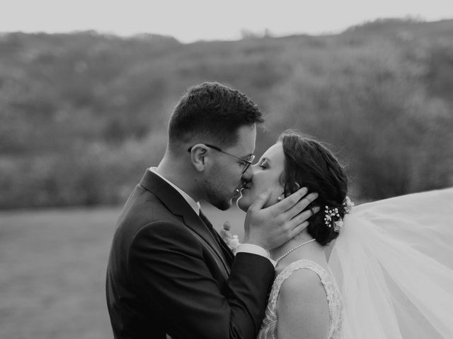 Le mariage de Adrien et Pauline à Châbons, Isère 7
