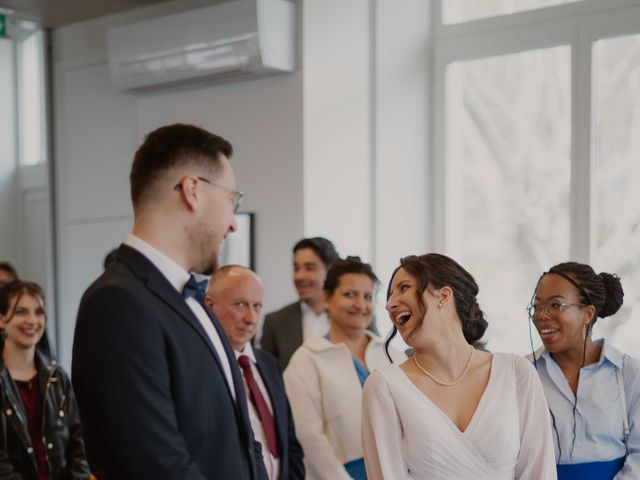 Le mariage de Adrien et Pauline à Châbons, Isère 19