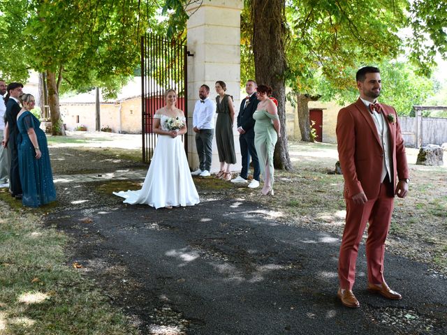 Le mariage de Ludivine et Noel à Feuillade, Charente 43
