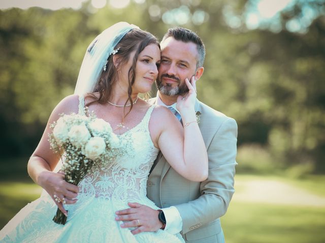 Le mariage de Jérôme et Mélanie à Le Val-Doré, Eure 38