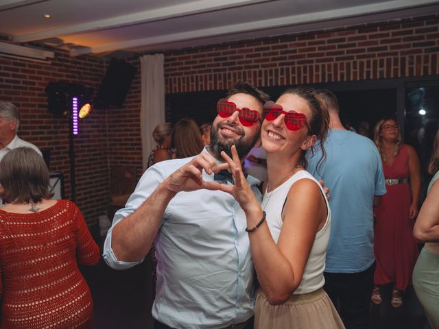 Le mariage de Pierre et Alexandra à Haverskerque, Nord 29