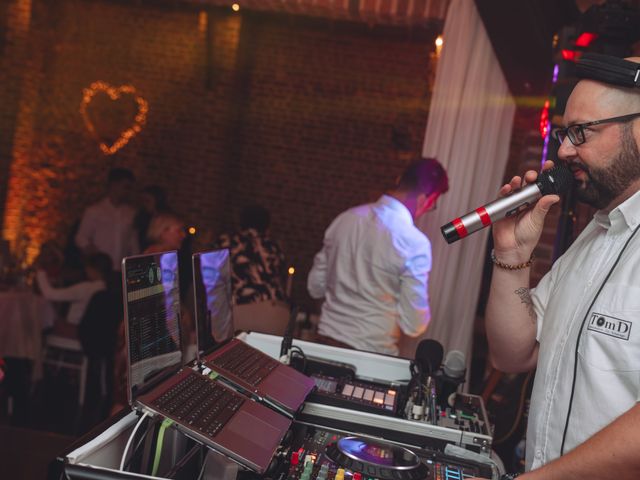 Le mariage de Pierre et Alexandra à Haverskerque, Nord 30