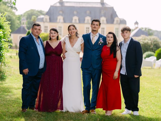Le mariage de Orlando et Louise à Vezin-le-Coquet, Ille et Vilaine 56