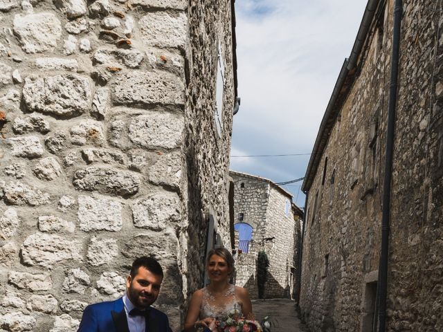 Le mariage de Nicolas et Amandine à Laudun, Gard 8