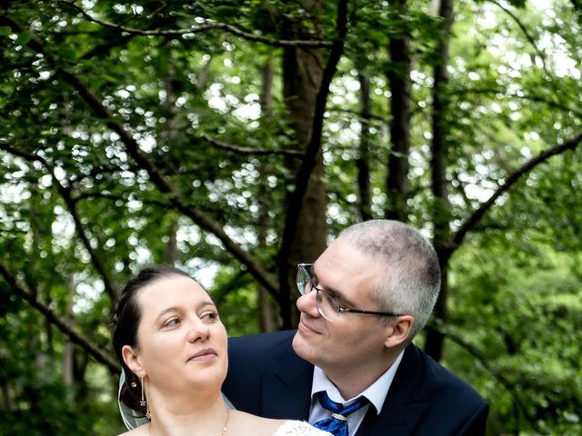 Le mariage de Mickael et Isabelle à Brenat, Puy-de-Dôme 7