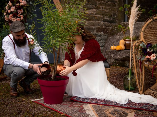 Le mariage de Franck et Solenne à Cast, Finistère 35