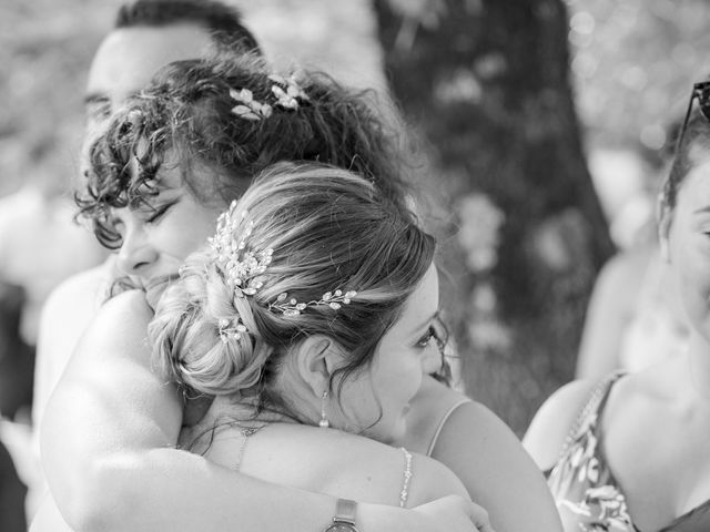 Le mariage de Arnaud et Mélodie à Giroussens, Tarn 27