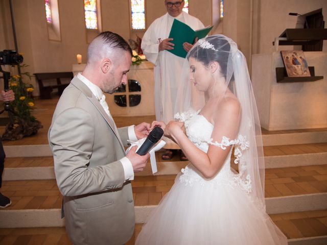Le mariage de Cindy et Jonathan à Oytier-Saint-Oblas, Isère 15
