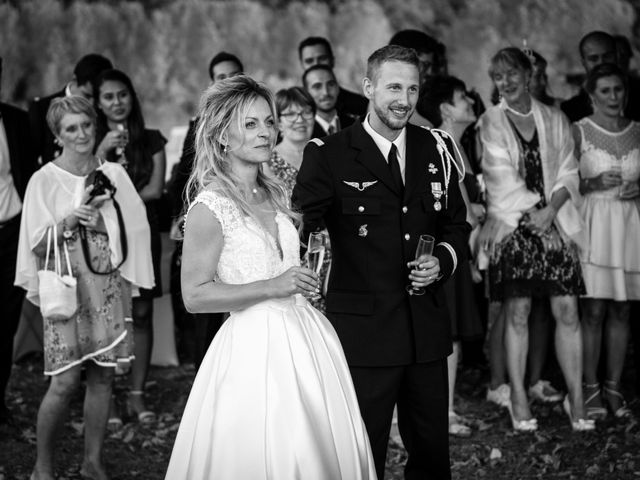 Le mariage de Florent et Daphnée à Garat, Charente 26