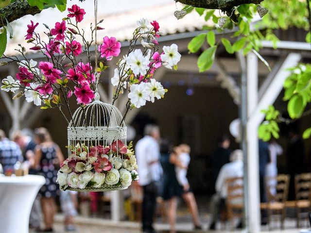 Le mariage de Michaël  et Sarah à Saint-Émilion, Gironde 32