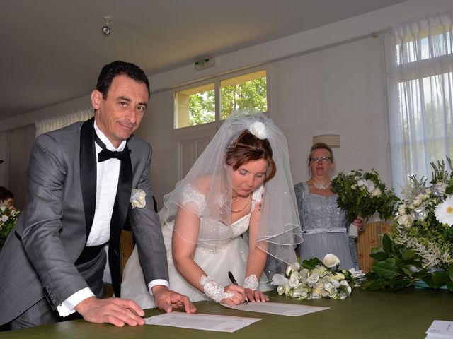 Le mariage de GUY et SOPHIE à Saint-Crépin-Ibouvillers, Oise 2