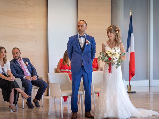 Le mariage de Mélanie et Gil à Collonges-au-Mont-d&apos;Or, Rhône 1