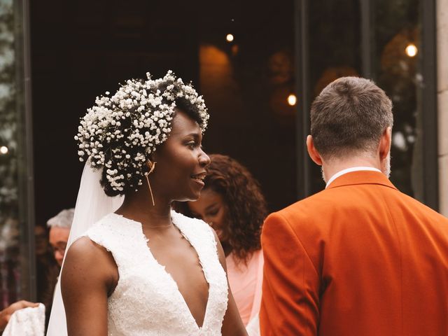 Le mariage de Vincent et Lenny à Saint-Privat-des-Prés, Dordogne 16