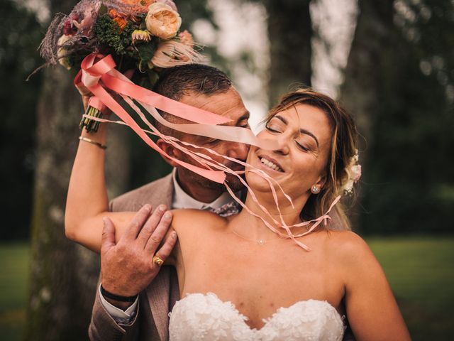 Le mariage de Jean Philippe et Charléne à Dommartin-le-Saint-Père, Haute-Marne 42