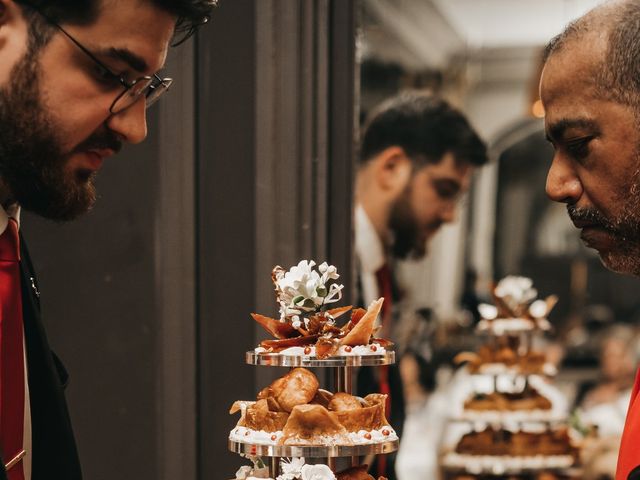 Le mariage de Damien et Laura à Paris, Paris 7