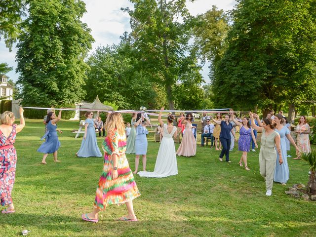 Le mariage de Thomas et Anais à Souvigny, Allier 13