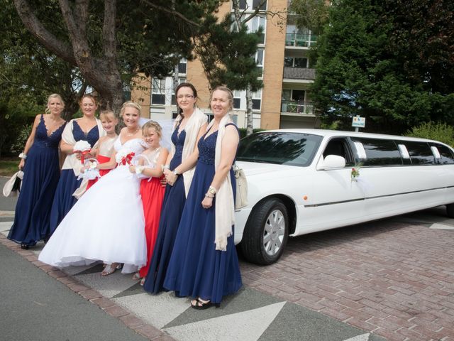 Le mariage de Benjamin et Sylvie à Wambrechies, Nord 17