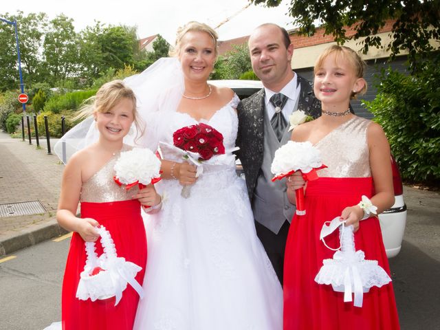 Le mariage de Benjamin et Sylvie à Wambrechies, Nord 19