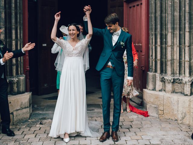 Le mariage de Gildéric et Camille à Saint-Valérien, Yonne 20