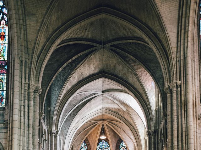 Le mariage de Gildéric et Camille à Saint-Valérien, Yonne 33