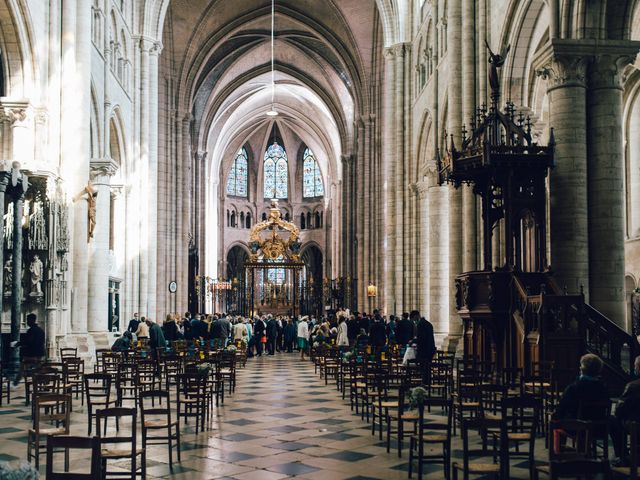 Le mariage de Gildéric et Camille à Saint-Valérien, Yonne 34