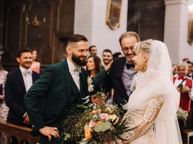 Le mariage de Johann et Jennifer à Vignieu, Isère 36
