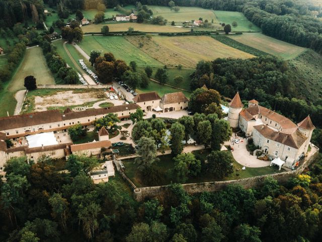 Le mariage de Johann et Jennifer à Vignieu, Isère 44