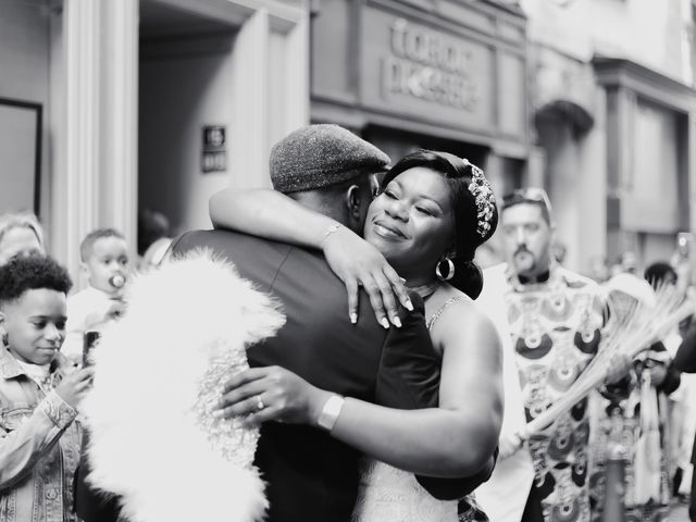 Le mariage de Harry et Martine Flore à Clermont-Ferrand, Puy-de-Dôme 13