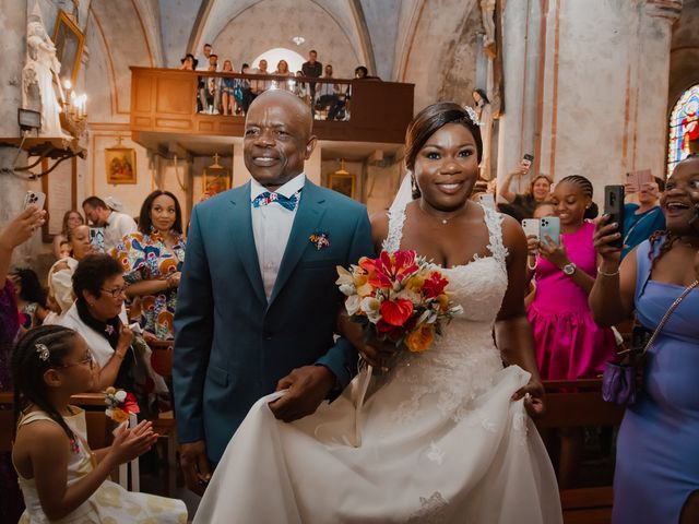 Le mariage de Harry et Martine Flore à Clermont-Ferrand, Puy-de-Dôme 56