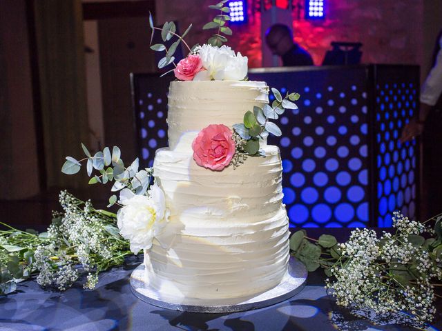 Le mariage de Arnaud et Julie à Castres, Tarn 57