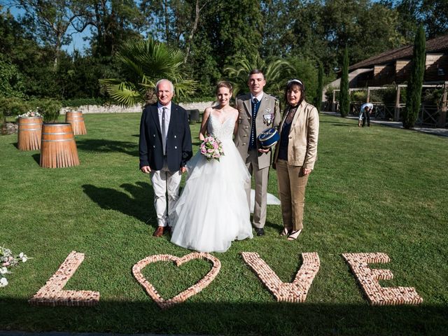 Le mariage de Aurélien et Guénaëlle à Cognac, Charente 35