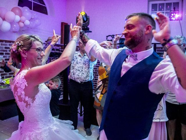 Le mariage de Laurie et Guillaume à Péronne, Somme 80