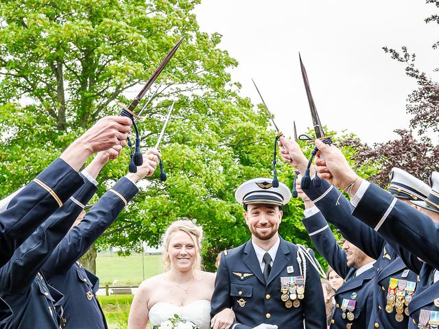 Le mariage de Michael et Laura à Grossoeuvre, Eure 33