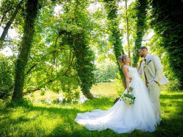 Le mariage de Thomas et Laura à Fontenay-lès-Briis, Essonne 1