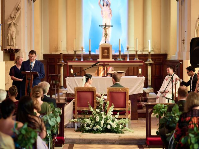 Le mariage de Dominic et Lorena à Maudétour-en-Vexin, Val-d'Oise 19