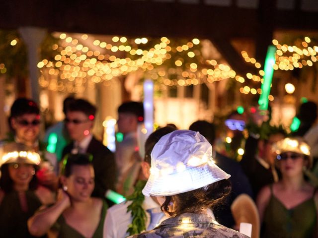Le mariage de Dominic et Lorena à Maudétour-en-Vexin, Val-d'Oise 25