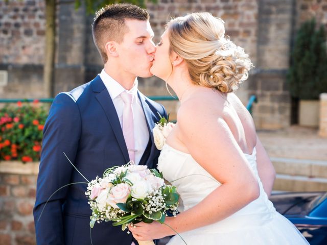 Le mariage de Delphin et Delphine à La Chapelle-de-Guinchay, Saône et Loire 26