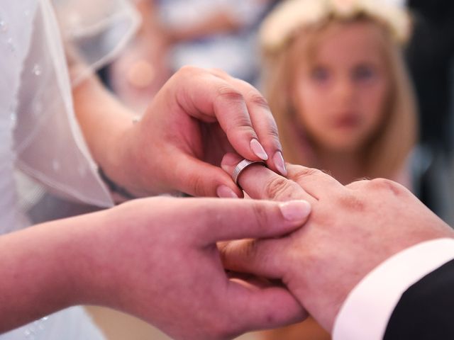 Le mariage de Alexandre et Mylène à Sennecey-lès-Dijon, Côte d&apos;Or 32